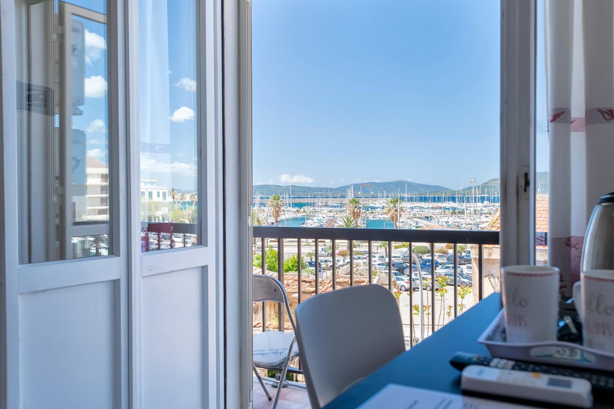 Horizon Bed & Breakfast Алгеро Екстериор снимка